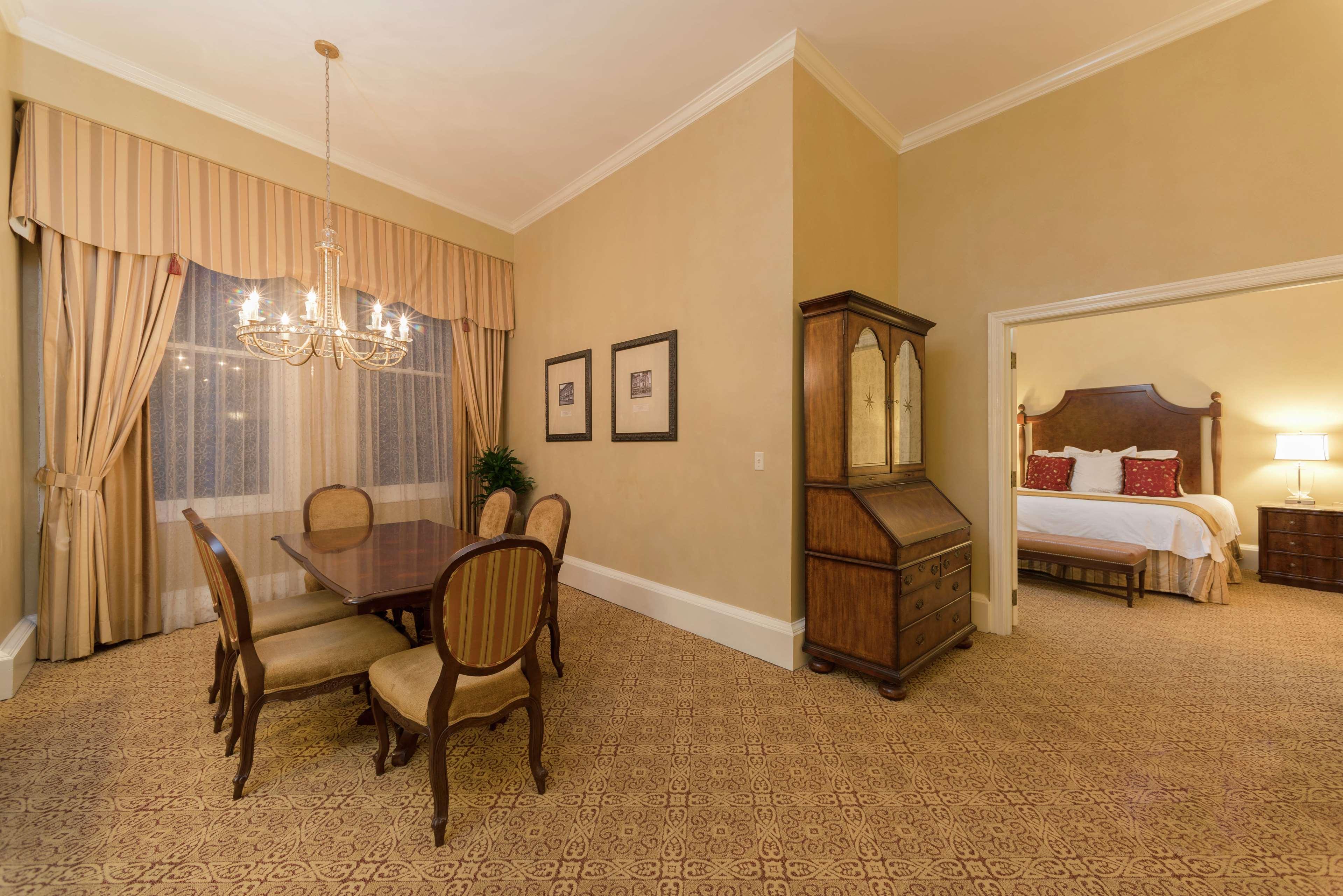 The Roosevelt Hotel New Orleans - Waldorf Astoria Hotels & Resorts Exteriér fotografie